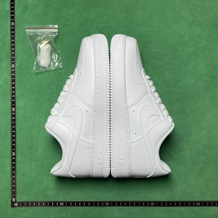 AF1